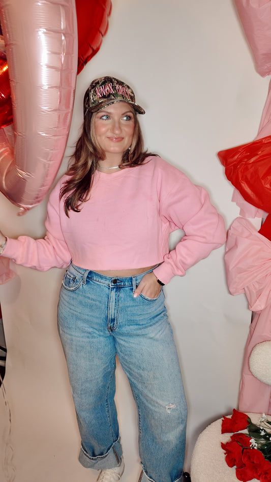 Rosé Cropped Crew💓